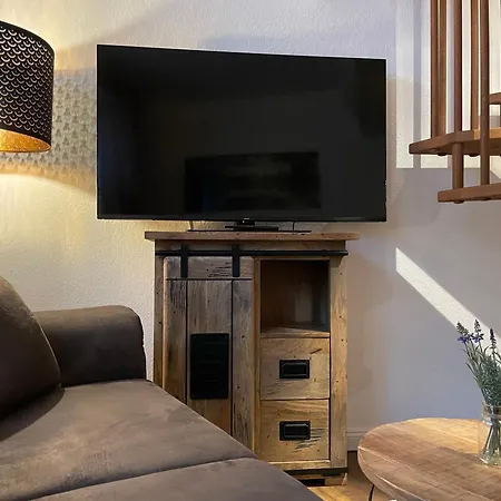 Σπίτι διακοπών Gemuetliches Haeuschen Σβερίν